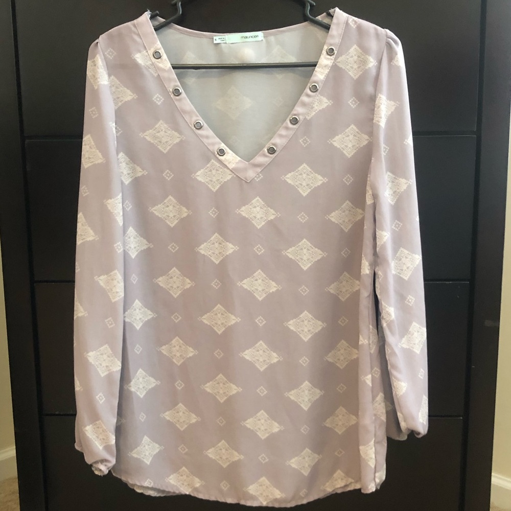 Lightweight long sleeve blouse!